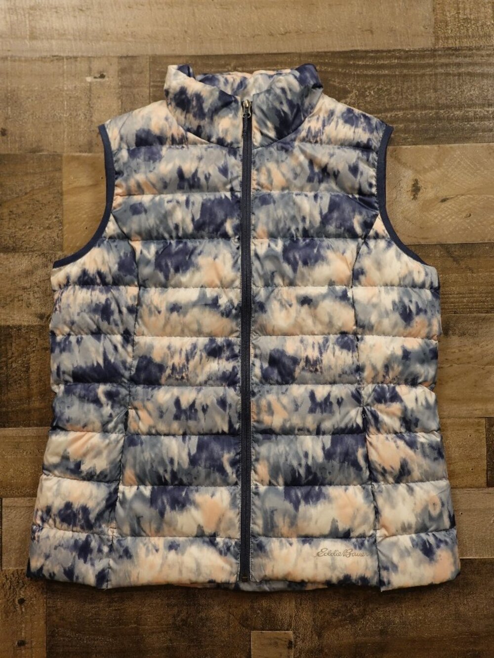 Eddie Bauer CirrusLite Down Vest Women’s Large Blue Tie Dye 650 Fill Puffer